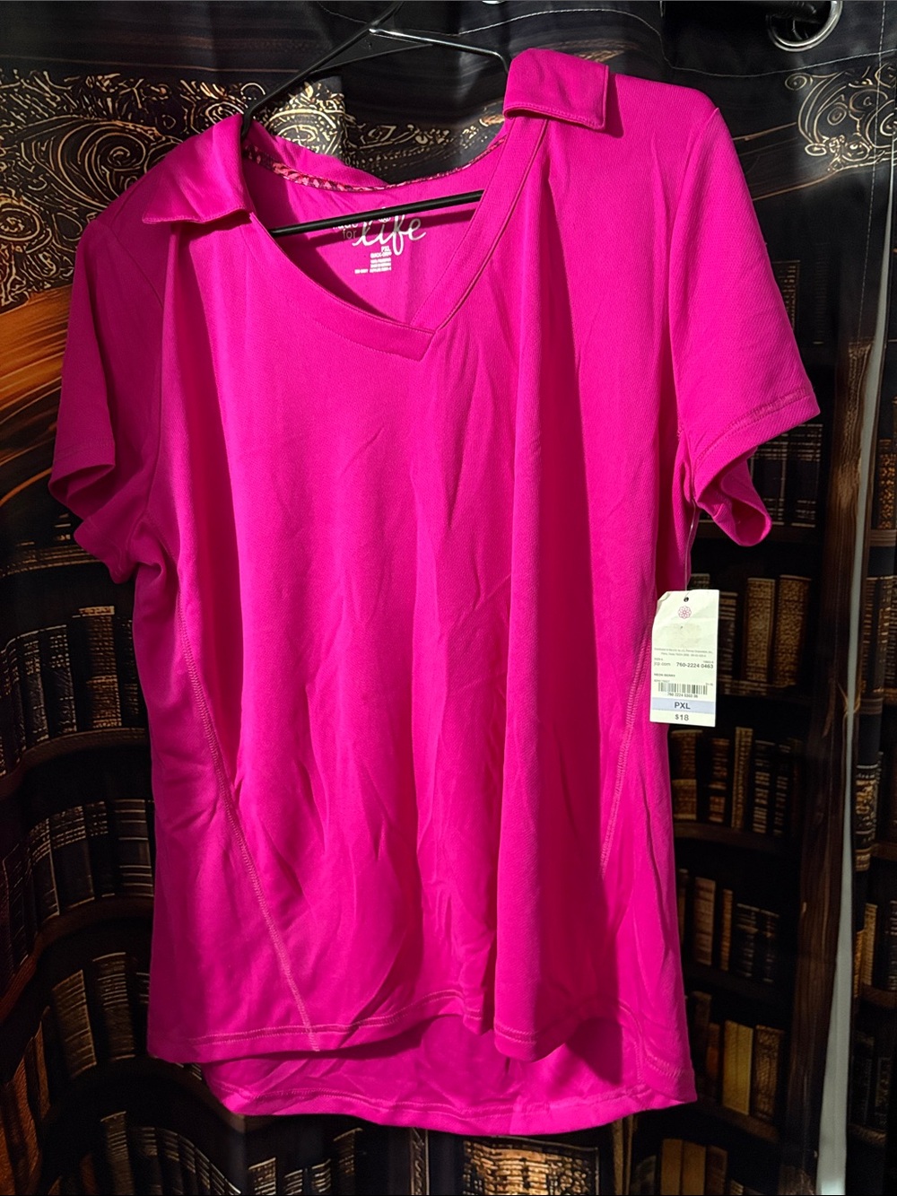 made for life Bright Fuchsia V‑Neck Short Sleeve Top
